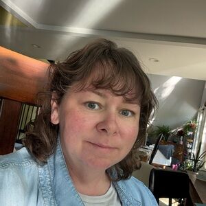 Meet your Posher, Abby